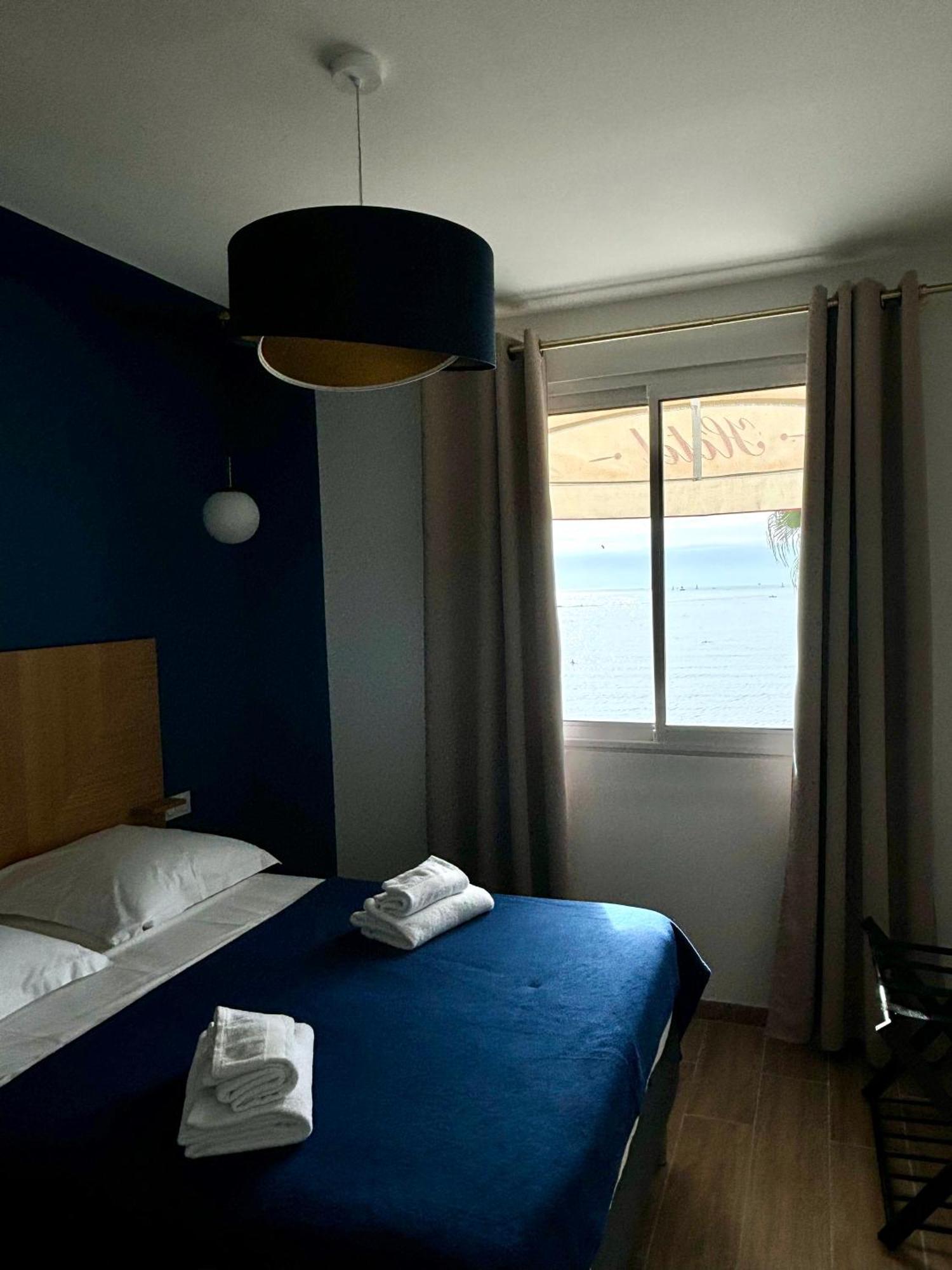 L'Hotel De La Plage 勒格罗-迪鲁瓦 外观 照片